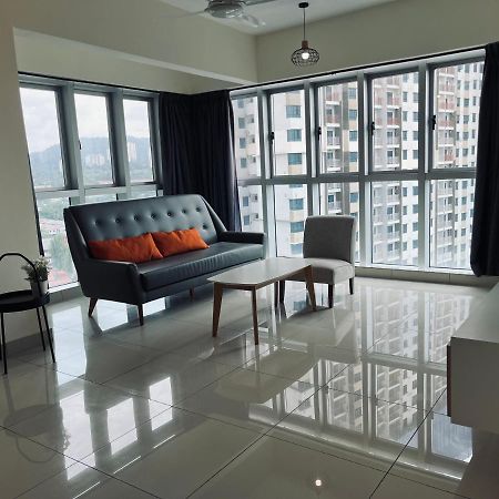 2 Bedrooms With Balcony@ Saville Cheras Bagian luar foto