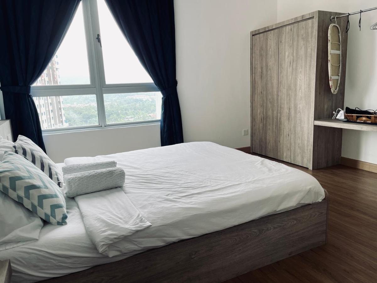 2 Bedrooms With Balcony@ Saville Cheras Bagian luar foto