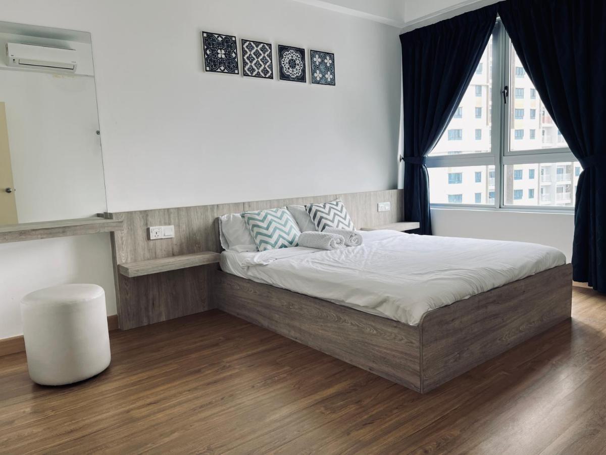2 Bedrooms With Balcony@ Saville Cheras Bagian luar foto