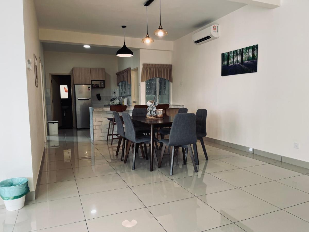 2 Bedrooms With Balcony@ Saville Cheras Bagian luar foto